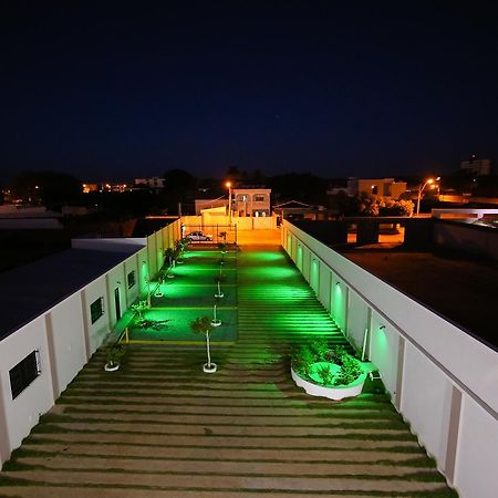 O Neves Hotel Guanambi Eksteriør bilde